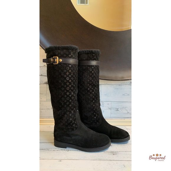 🛑SOLD🛑Authentic LOUIS VUITTON Monogram Suede - Picture 10 of 13